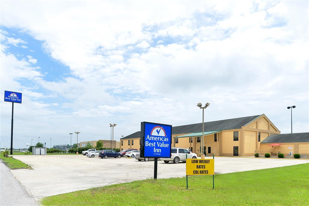 Executive Inn & Suites Breaux Bridge, La Kültér fotó